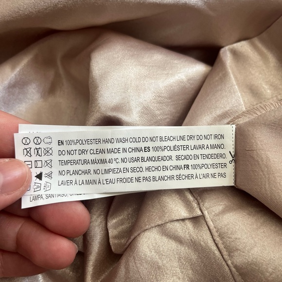 NWT Forever 21 Pleated Contemporary Sateen Champagne Pink Skirt - Picture 8 of 8